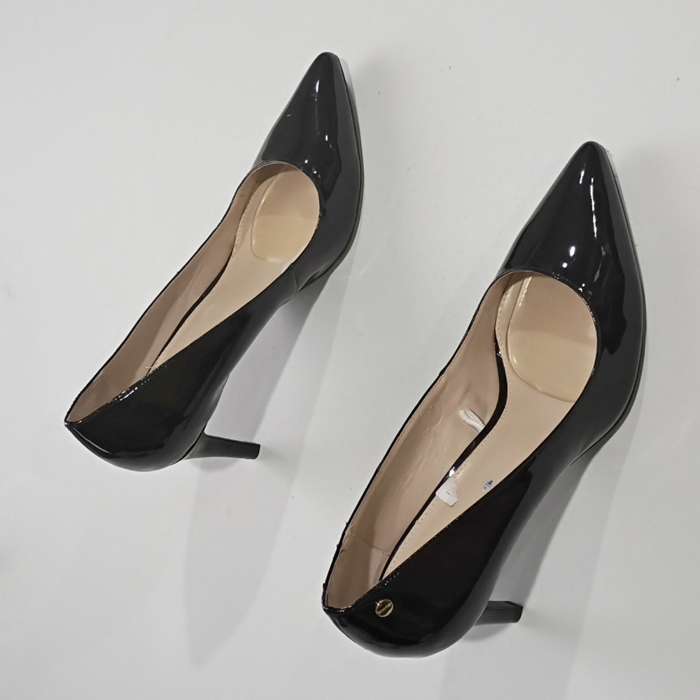 Calvin Klein Elegant Black Patent Leather Heels